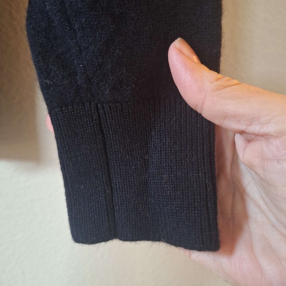 Chinti And Parker 100% Cashmere LOVE Sweater Womens Size M - Picture 3 of 4